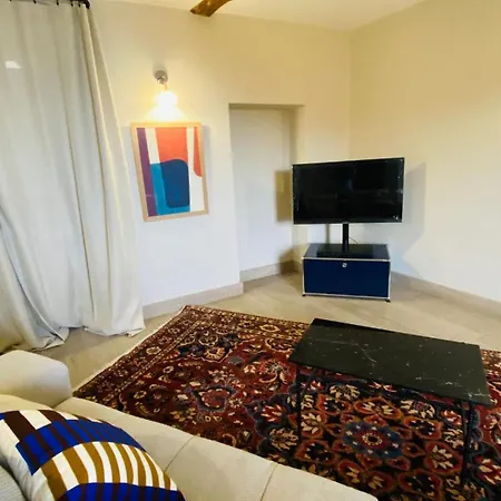 Perle Rare Vieux Port Apartment Bastia (Corsica)